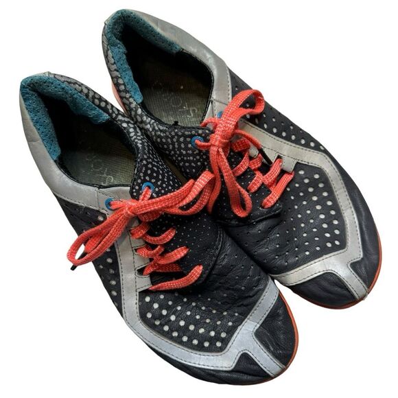 Shoes - Skora Women's Form Running Shoes Black White Coral Size 7.5